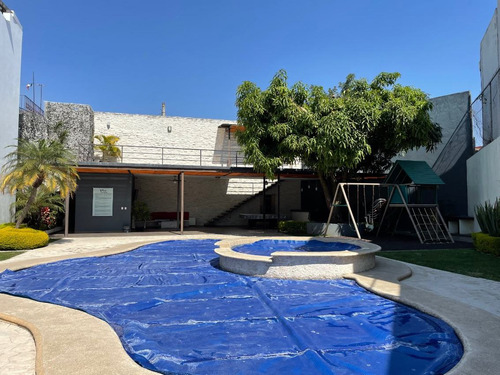 Casa En Privada En Los Volcanes, Cuernavaca, Morelos - Iti-1832-cp