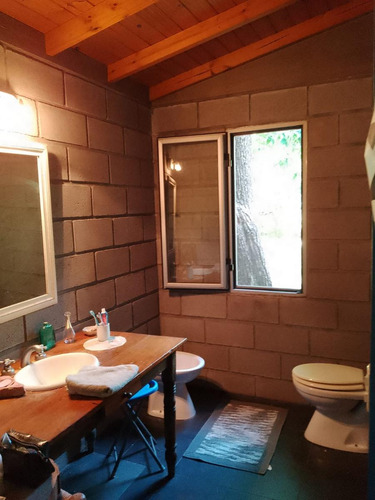 Casa En Venta - 2 Dormitorios 2 Baños - Cochera - 3.237mts2 - Exaltación De La Cruz