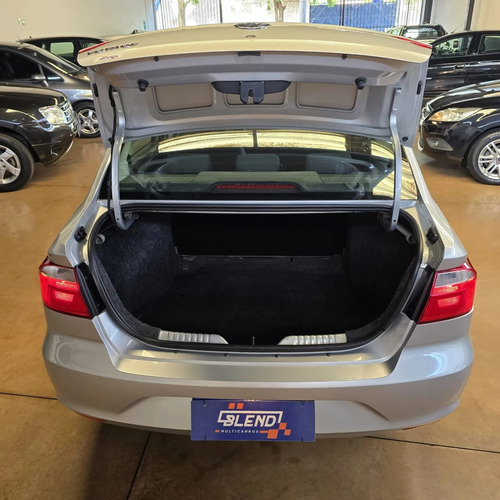 Volkswagen Voyage 1.6 MSI TOTALFLEX 4P MANUAL