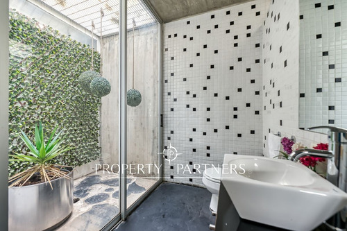 Moderna Casa En El Arrayán Arq.felipe Assadi