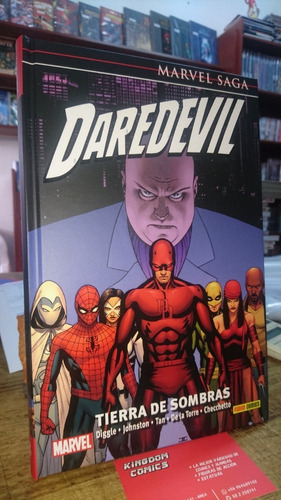 Daredevil: Tierra De Sombras. Por Andy Diggle.