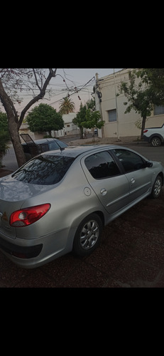 Peugeot 207 1.4 Sedan Xs