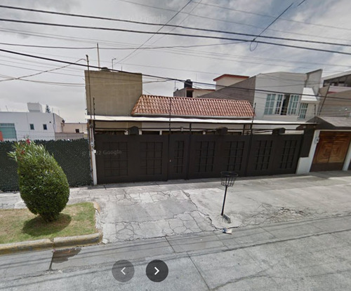 Casa En Venta En Ciudad Satélite, Calle Fernando Gonzalez De La Roa #· 42 Circuito Juristas Satélite Naucalpan, Av. Vía Adolfo López Mateos, Blvd. Manuel Ávila Camacho, Circuito Arquitectos. Fl19-ru