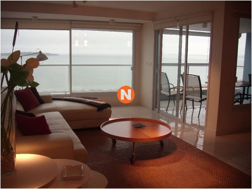 Apartamento En Venta Y Alquiler, Mansa, Punta Del Este, 3 Dormitorios.- Ref: 762