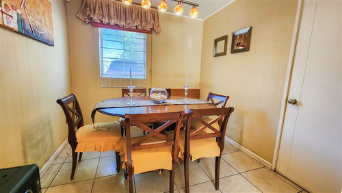 Gran Oportunidad Casa 3 Pisos 4dor. 3est. En Condominio Int