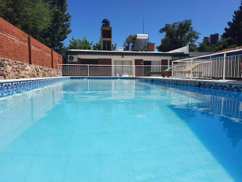 Complejo Turístico En Venta En Mina Clavero