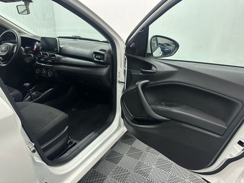 Fiat Cronos 1.0 Drive Flex 4p