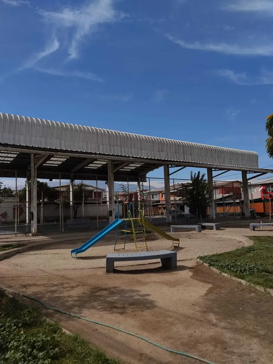 Imagen 3 de 24 de Oportunidad Unica Casa De Pisos A La Venta (160723)