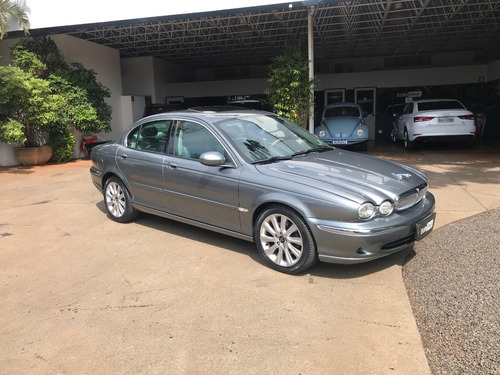 Imagem 3 de 10 de Jaguar X-type