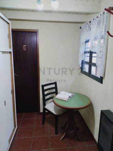 Imagen 28 de 30 de 12 Entre 495 Y 496 .casa De 3 Dormitorios En Venta Manuel Gonnet.