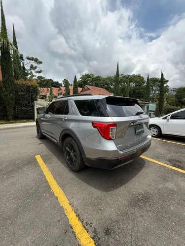 Ford Explorer Xlt 2020 Automática Único Dueño 7 Puestos 4x4
