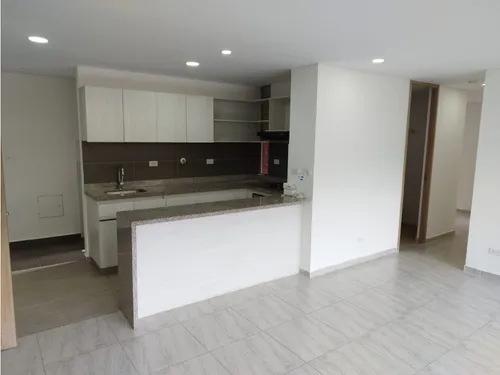 130m2 Apartamento En Sabaneta