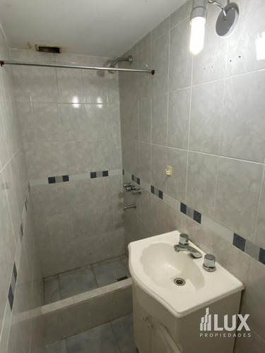 Imagen 23 de 30 de Venta Casa 3/4 Dormitorios En Esquina Donado 295 Oportunidad Comercial - Fisherton