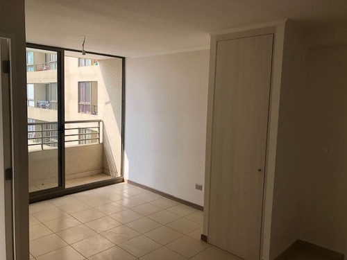 Departamento En Arriendo De 1 Dorm. En Estación Central
