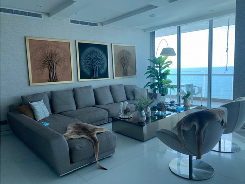Venta De Apartamento Frente Al Mar En El Rodadero Sur-santa Marta