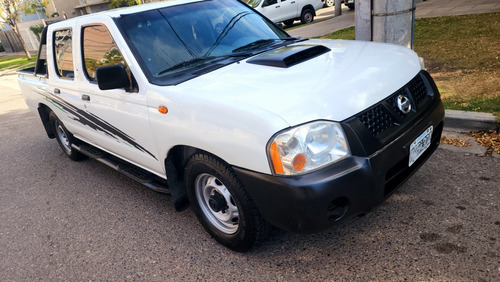 Nissan NP300 2.5 Cabina Doble 133cv 4x2
