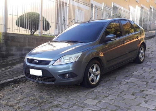 Ford Focus 1.6 Cinza