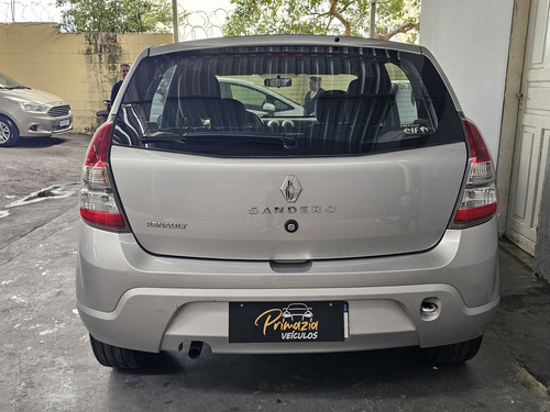 Renault Sandero 1.0 EXPRESSION 16V FLEX 4P MANUAL