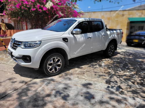 Renault Alaskan Zen