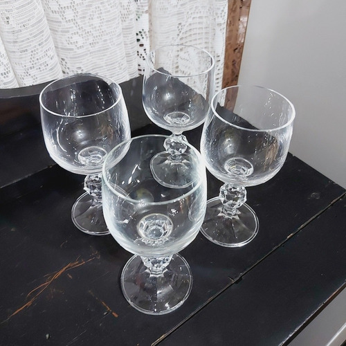 Imagem 4 de 7 de Taça Vinho Cristal Bohemia Jogo Com 4 Unidades 14cm Altura