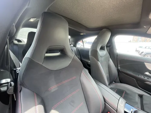 Mercedes-Benz Clase CLA 1.3 Cla 180 Amg Line At