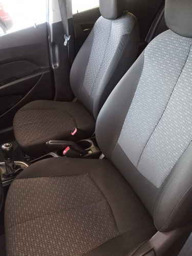 Imagem 7 de 10 de Hyundai Hb20 2016 1.0 Comfort Style Flex 5p