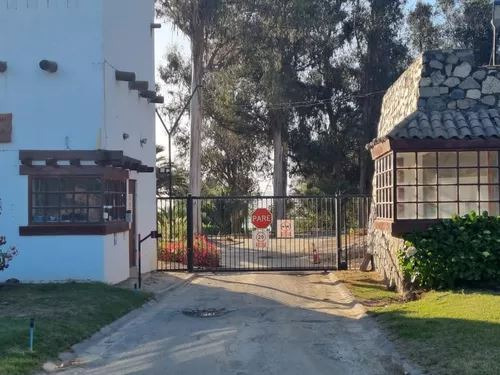 Casa En Venta De 2 Dorm. En Las Cabras