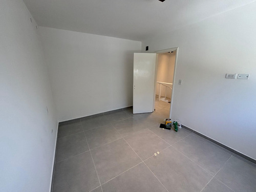 Duplex A Estrenar En Villa Cabrera, Córdoba