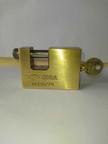 Candado Anti Cizalla Marca Cisa Modelo 26510/70. 