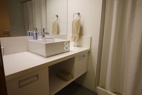 Imagen 9 de 14 de Vendo Apartamento De 1 Dormitorio, Piso Alto, En Zona Roosevelt, Punta Del Este.
