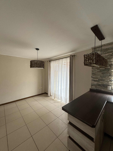 Arriendo Casa D4 B2 E2, Flores De Pucará, Maule