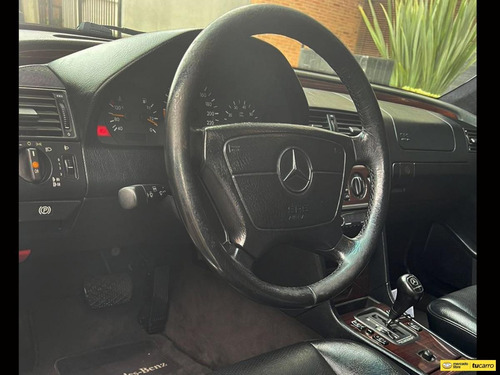 Imagen 11 de 25 de Mercedes-benz Clase C