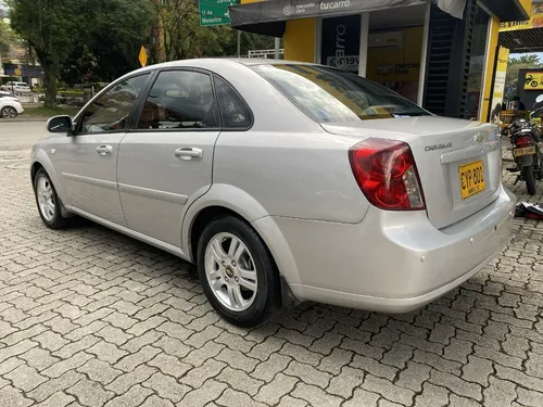 Chevrolet Optra 1.6 Mt