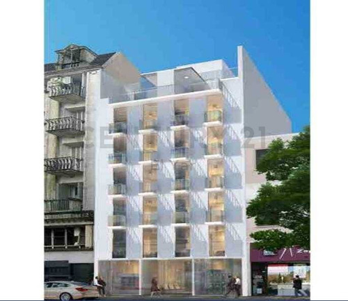 Imagen 2 de 7 de Venta Monoambiente Al Frente Av. Rivadavia 1215 - Barrio De San Nicolas