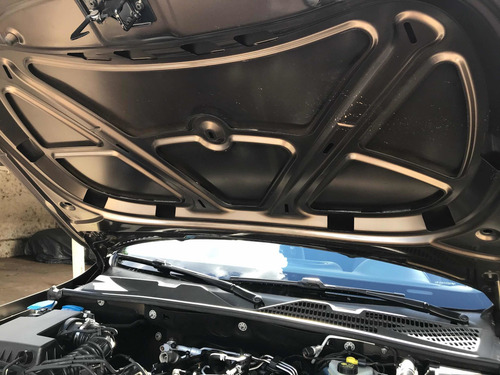 Imagem 6 de 7 de Volkswagen Amarok 2.0 Trendline Cab. Dupla 4x4 4p Manual