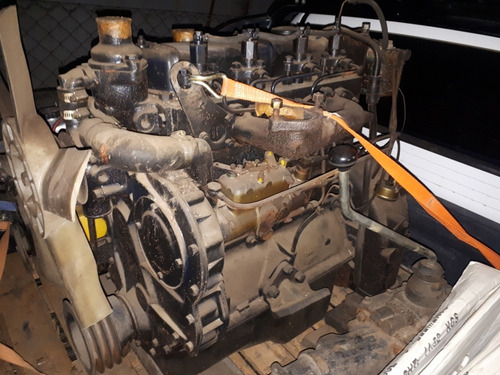 Motor Perkins 4 Agrícola.
