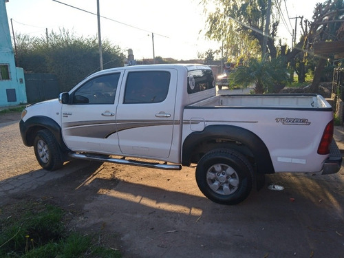 Imagen 7 de 11 de Toyota Hilux 2.5 D/c.dx.td 4x2