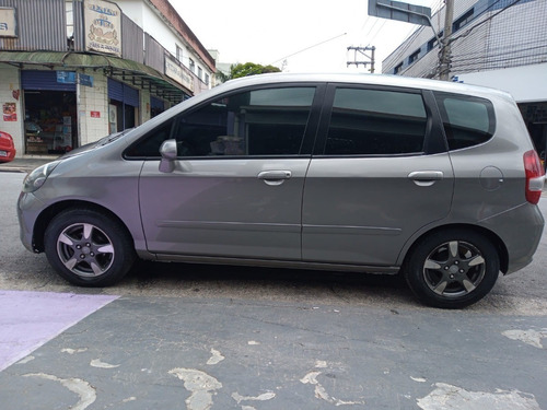 Imagem 7 de 10 de Honda Fit 2004