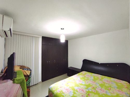 Imagen 7 de 10 de Apartamento En Solanas Del Ávila.