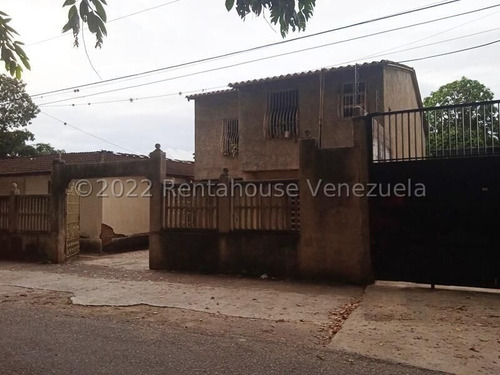 Leida Falcon Rentahouse Vende Terreno En Bejuma Carabobo 23-11663 Lf