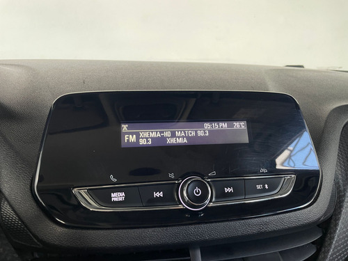 Chevrolet Onix 1.0 LS At