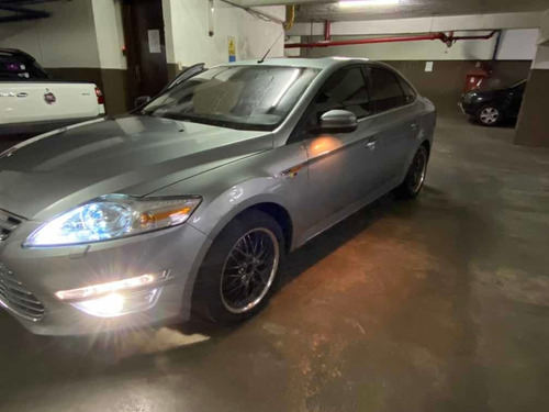 Ford Mondeo 2010 2.0 Ghia Tdci M6