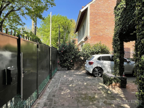 Imagen 17 de 30 de Casa En Excelente Zona De La Horqueta