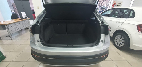 Imagen 11 de 25 de Volkswagen Nivus Highline 200 Tsi At Entrega Inmediarta #22