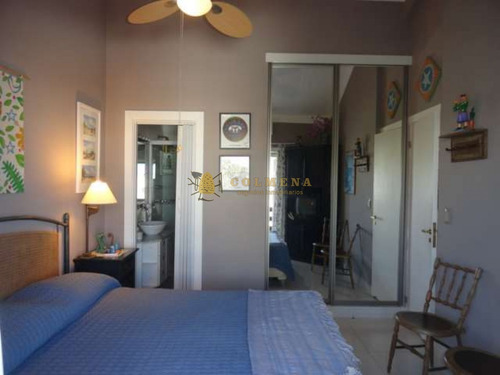 Edificio En La Peninsula. 2 Dorms (1suite), 2 Baños Living Comedor, Cocina Y Garage.-ref:1873
