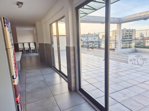 Departamento En Venta De 2 Dormitorios Con Cochera Y Amenities En Palermo