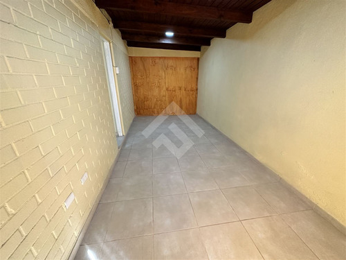 Casa En Venta De 2 Dorm. Acepta Subsidio En Maipú