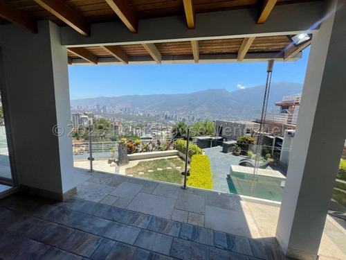 Casa En Venta En Colinas De Bello Monte Remodelada Caracas Areas Sociales Seguridad