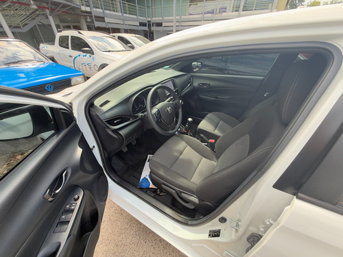 Toyota Yaris 1.5 107cv Xs