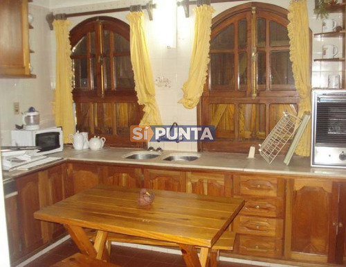 Imagen 6 de 16 de Casa En Alquiler, El Chorro